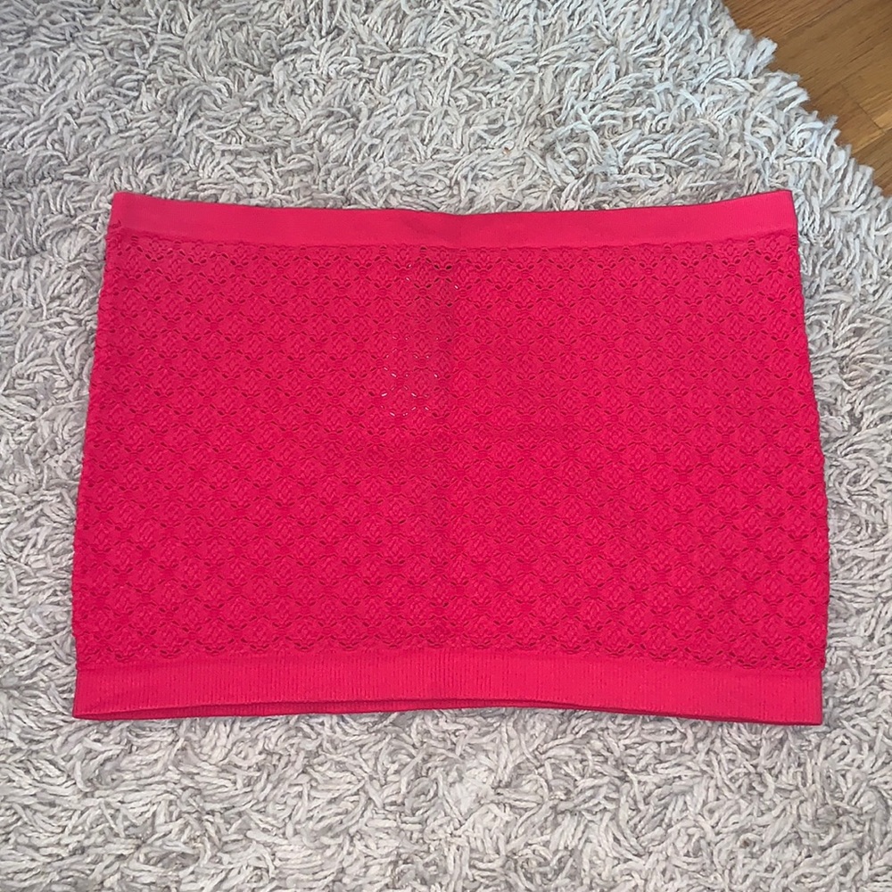 Red/pink tube top